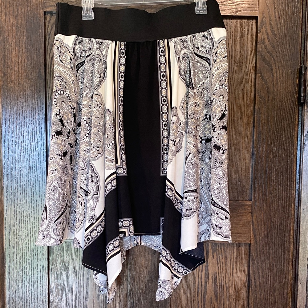 Maurices Black and White Paisley Midi Skirt